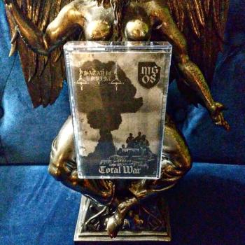 Satanic Empire / MG 08 - Total War