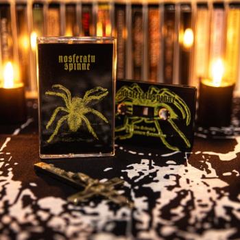 Nosferatuspinne - Im Erdreich unterm Hexenturm / Schwarze Witwe